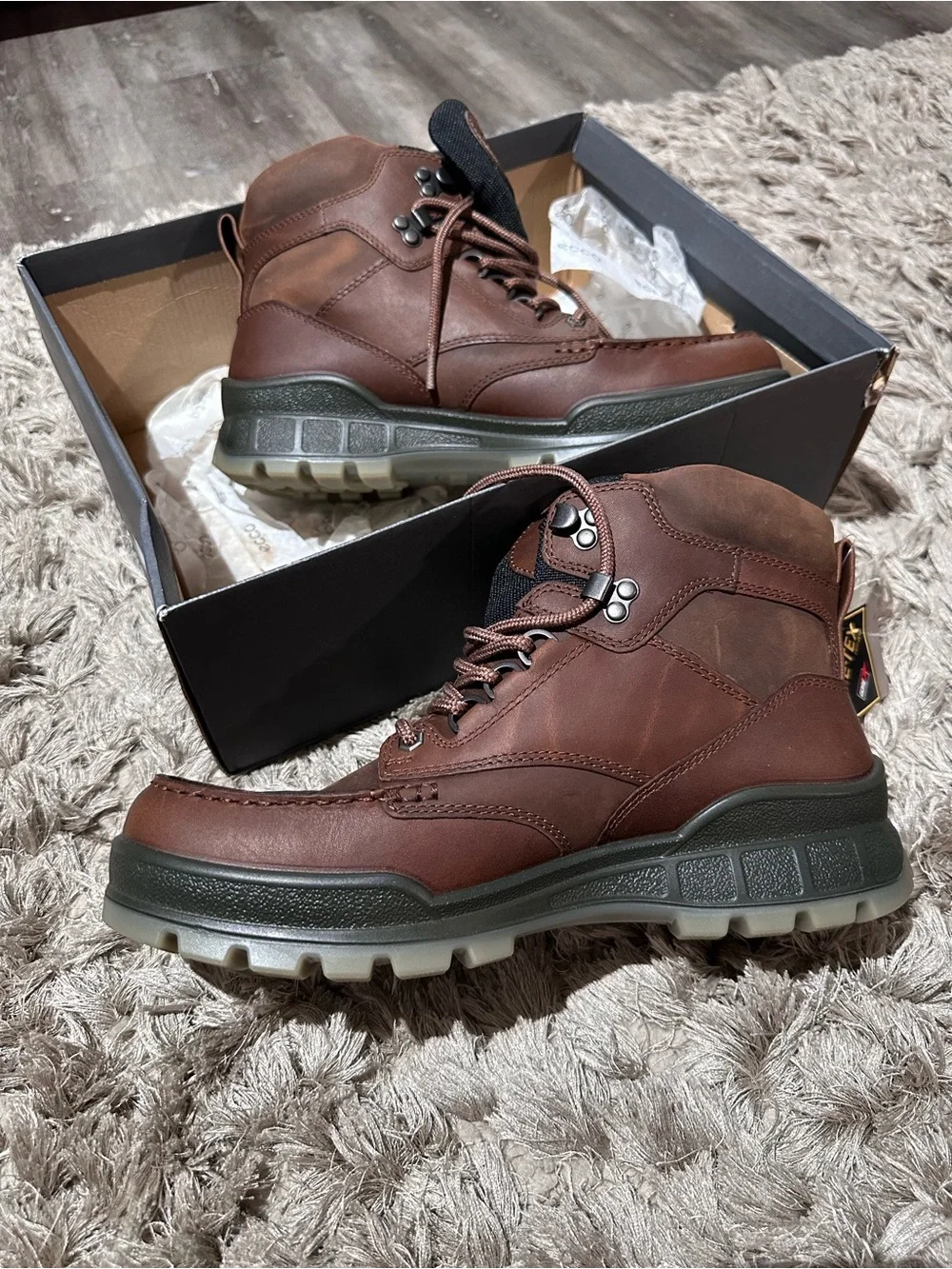 Ecco Brown Leather Men's Boots